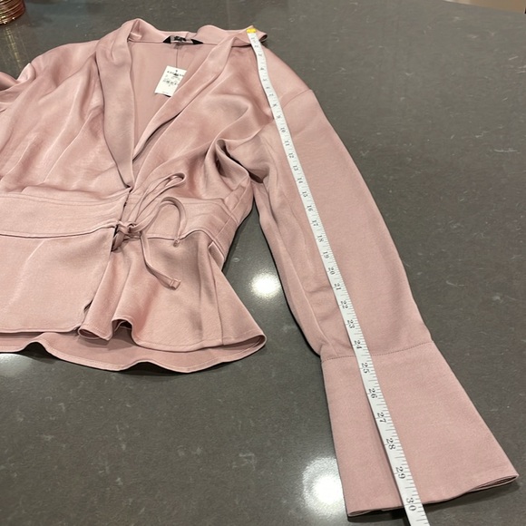 Express V-Neck Long Sleeve Wrap Top Light Mauve Small NWT - Picture 13 of 14